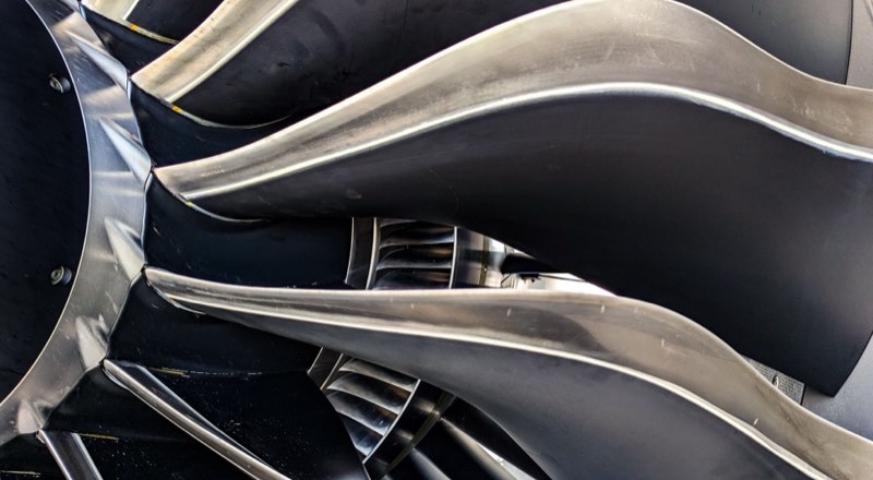 Aubes de turbine en alliage résistant à la corrosion